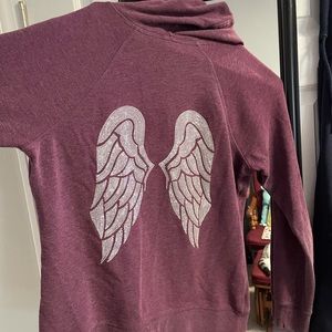 VS ANGEL SWEATSHIRT